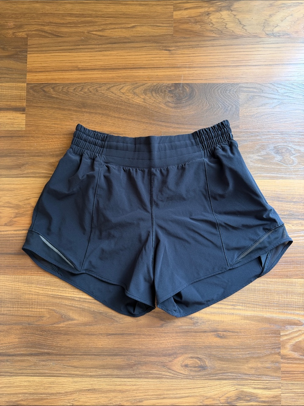 Hotty Hot High-Rise Lined Short 4” - Black